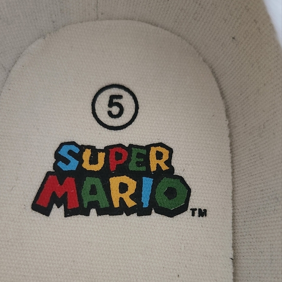 👟 Nintendo Super Mario Kids Sneakers – Size 5, NWT, Cartoon Character Design - Picture 16 of 16